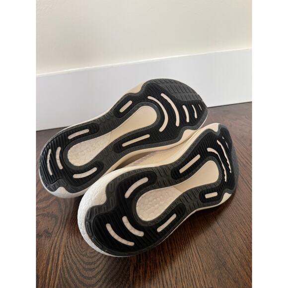 Adidas Supernova 2 x Parley Women Sneakers 8.5 White Silver Running Shoes HP2240 - Picture 5 of 7